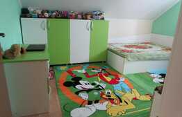 Mansarda cu 3 camere, 92 mp! Parcare cu CF! Mobilata si utilata! Zona Eroilor!