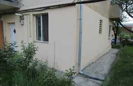 De vanzare garsoniera, 37 mp, decomandata, boxa la subsol, zona Stadion CFR