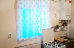 De vanzare garsoniera, 37 mp, decomandata, boxa la subsol, zona Stadion CFR