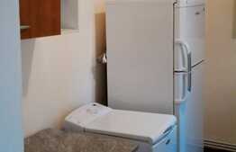 De vanzare garsoniera, 37 mp, decomandata, boxa la subsol, zona Stadion CFR