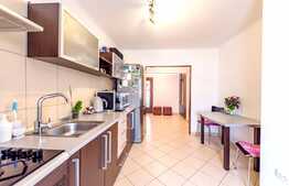 Apartament 3 camere, 65 mp, boxa subsol, garaj, zona strazii Nicolae Titulescu