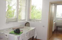 Apartament 2 camere, 70 mp, decomandat, gradina, zona strazii Corneliu Coposu