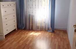 Apartament, 3 camere, 68 mp, decomandat, garaj, zona Kaufland