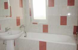 Garsoniera 40 mp, in casa/vila, zona strazii Traian Vuia!