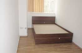 Garsoniera 40 mp, in casa/vila, zona strazii Traian Vuia!