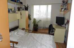 Apartament 4 camere, 91 mp, decomandat, zona strazii Nicolae Titulescu