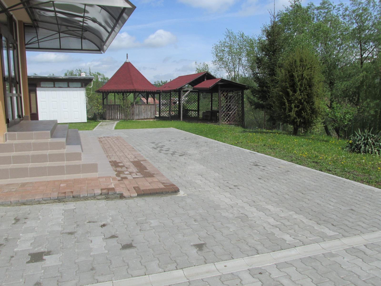 Casa de închiriat 8 camere Floreşti - 25607CI | BLITZ Cluj-Napoca | Poza11