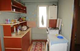 Apartament 3 camere, 55 mp, decomandat, zona Bulevardul Muncii