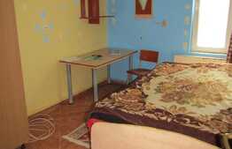 Apartament 3 camere, 55 mp, decomandat, zona Bulevardul Muncii