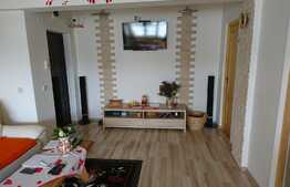 Apartament 3 camere, 62 mp, etaj intermediar, garaj, zona Petrom