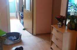 De vanzare apartament 3 camere, 65,21 mp, decomandat, zona Coloane