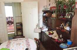 Apartament 3 camere, 117 mp, decomandat, boxa subsol, zona strazii Horea