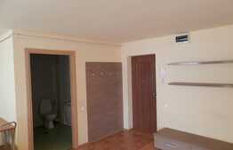 Vanzare 2 camere, 52 mp! Mobilat si utilat! Parcare! Zona strazii Eroilor!