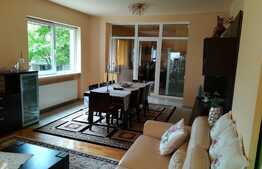 Casa individuala, 295 mp utili, teren de 670 mp, zona linistita. La cheie!