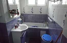 Apartament 3 camere, 67 mp, decomandat, 2 boxe la subsol, zona Sirena