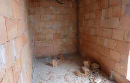 Casa individuala cu 4 camere, 160 mp utili, teren de 350 mp! Zona Vivo!