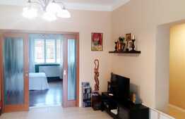 Apartament 3 camere, 95 mp, terasa 250 mp, boxa subsol, zona Calea Dorobantilor