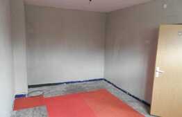 Spatiu de inchiriat, 140 mp! 5 locuri de parcare! Zona Raiffeisen Bank!