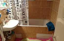 De vanzare apartament 2 camere, 51 mp, decomandat, boxa, zona strazii Magnoliei