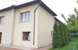 Casa individuala 7 camere, 420 mp utili, teren de 1000 mp