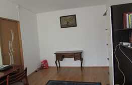 Apartament cu 3 camere, 78 mp! Sistem de alarma! Zona strazii Florilor!