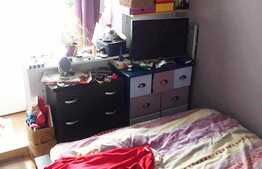 Apartament 4 camere, 80 mp, decomandat, garaj, etaj intermediar, zona Profi