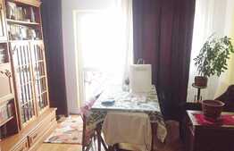 Apartament 4 camere, 80 mp, decomandat, garaj, etaj intermediar, zona Profi