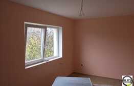 Apartament 3 camere, 63 mp utili, situat in zona strazii Plopilor