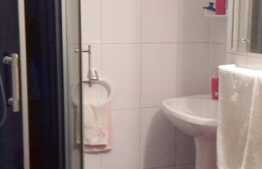 Apartament 3 camere, 68 mp, etaj intermediar, zona strazii Calea Floresti