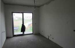 Casa insiruita cu 101 mp utili, teren de 50 mp, semifinisata, zona Somesului!