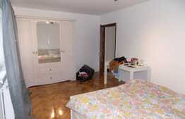 2 camere, decomandat, 50 mp, mobilat modern, zona strazii Mehedinti