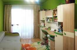 Vanzare apartament cu 2 camere, 58 mp! Parcare! Zona strazii Florilor!