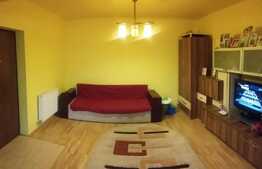 Vanzare apartament cu 2 camere, 58 mp! Parcare! Zona strazii Florilor!