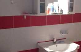 Vanzare apartament 3 camere, 73.27 mp! Mobilat si utilat! Zona strazii Florilor!