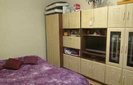 De vanzare garsoniera 43,22 mp, terasa, boxa la subsol, zona Piata Mihai Viteazu