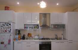 De vanzare garsoniera 43,22 mp, terasa, boxa la subsol, zona Piata Mihai Viteazu