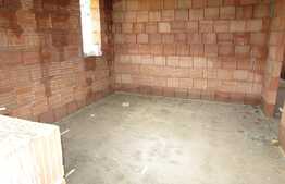 Duplex de 111 mp utili, teren de 200 mp! Zona de case!