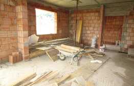 Duplex de 111 mp utili, teren de 200 mp! Zona de case!