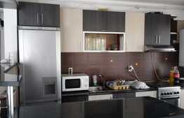 Apartament 3 camere, 82 mp, terasa, parcare, zona Grand Hotel Italia