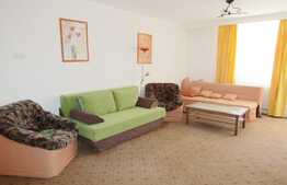 De vanzare apartament 2 camere, 85 mp,  zona Oncos