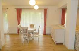 4 camere, 100 mp, totul nou, parcare, zona Piata Cipariu