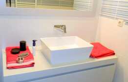 4 camere, 100 mp, totul nou, parcare, zona Piata Cipariu