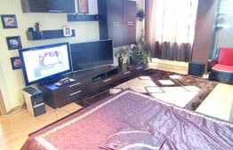 Garsoniera 44 mp, decomandata, etaj intermediar, parcare, zona strazii Oasului