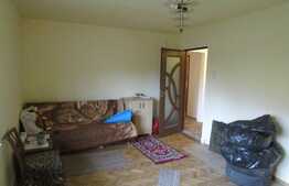 3 camere, 67 mp, decomandat, parcare, boxa la subsol, zona strazii Dambovitei