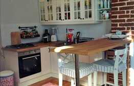 Vanzare 1 camera, 45 mp utili, zona Centrala! Mobilat si utilat modern!