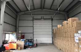 Hala 700 mp cu showroom si birouri 280 mp utili! Teren 1000 mp!