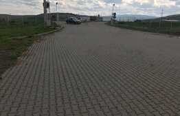 Hala 700 mp cu showroom si birouri 280 mp utili! Teren 1000 mp!