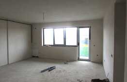 Vanzare apartament cu 3 camere, 80 mp, GARAJ, PARCARE! Zona nou dezvoltata! Semifinisat!