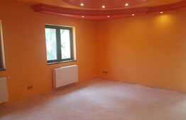 Apartament 3 camere, 85 mp, garaj, zona Piata Cipariu