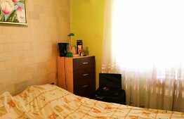 4 camere, 81 mp, decomandat, garaj, parcare, boxa, zona Piata Zorilor